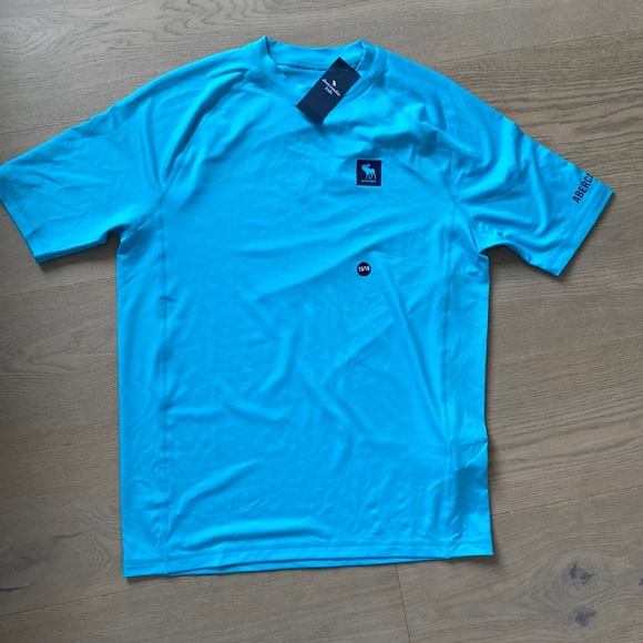 Abercrombie Kids. Short Sleeve Logo Rashguard. Blue, Boys Size 15/16.  NWT - Picture 5 of 8